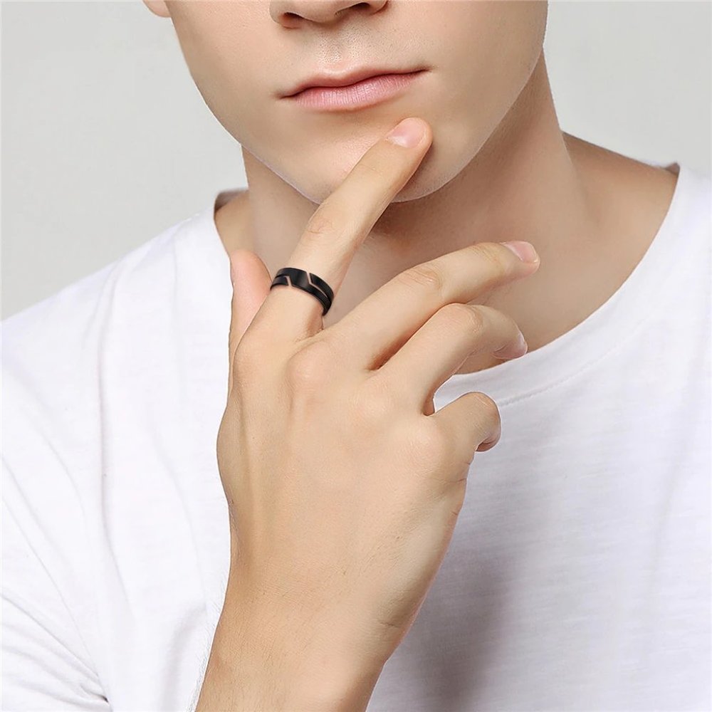 NWT Men’s 7mm Black Stainless Steel Ring Wedding Band Promise Ring Unisex